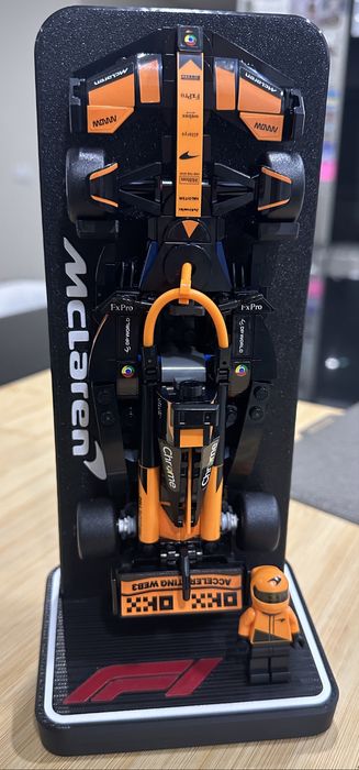 Suporte Lego Speed Champions F1 – Expositor Vertical Premium