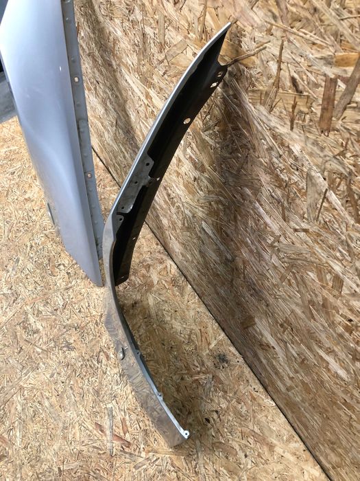 Błotnik przedni prawy lewy Bmw E90 kolor titan silber metalic