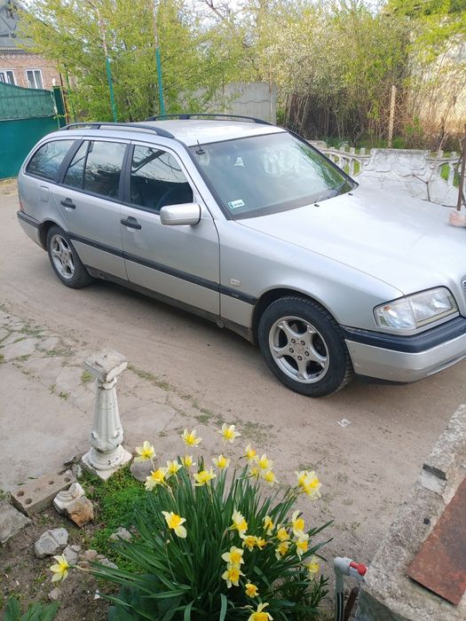 Mercedes c220 s202