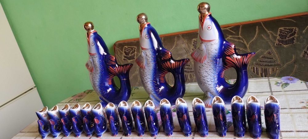 Статуэтка девушка черная фарфоровая