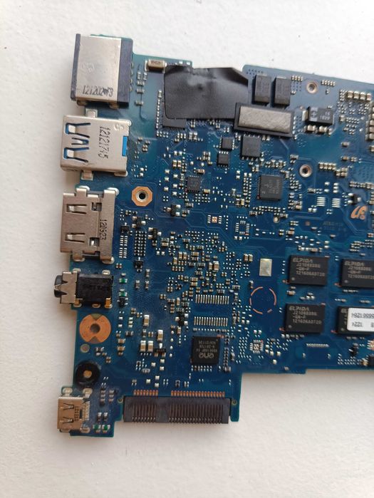 Материнська плата ноутбука Samsung 530U3С NP530U4C материнская плата