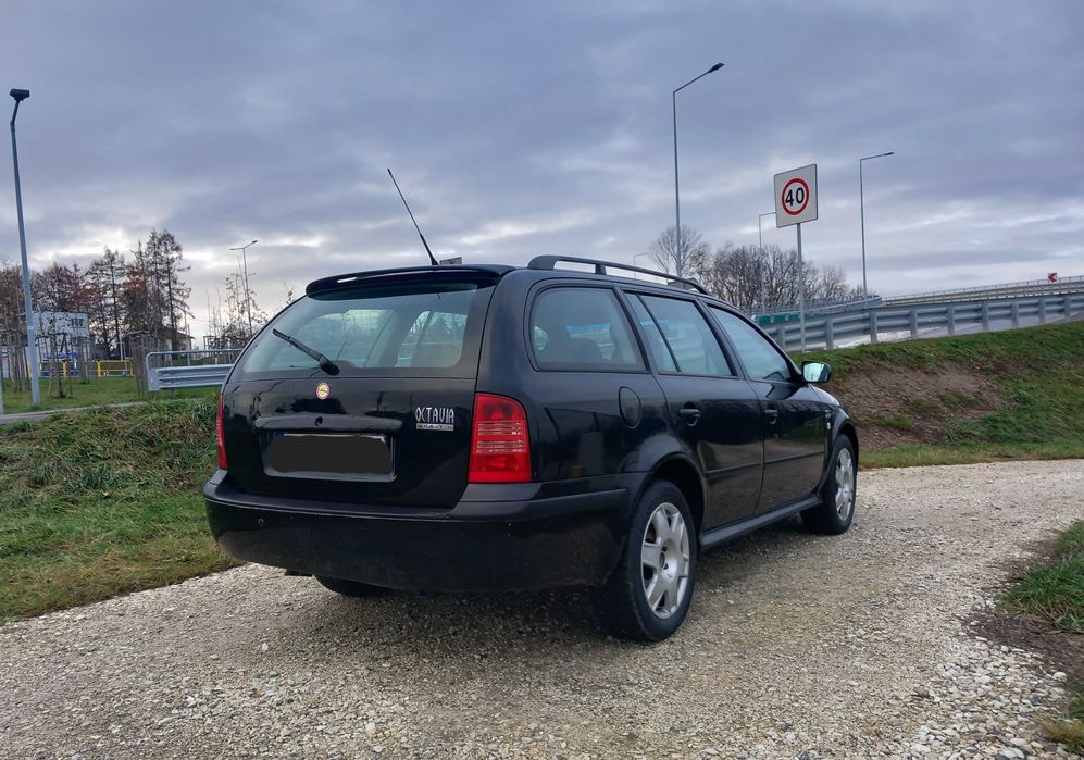 4x4_Skoda_Octavia_1.9 TDI_Alu 16_Climatronic_Bez Korozji_4x4_OKAZJA