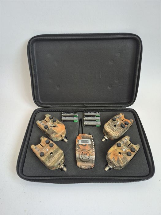 Снасті, удочки спінінги катушки садок сачок