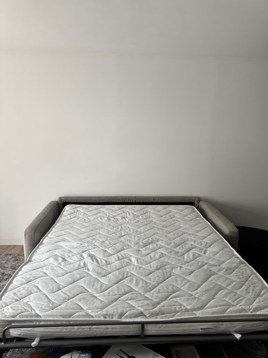 Sofá cama Natuzzi  3 lugares