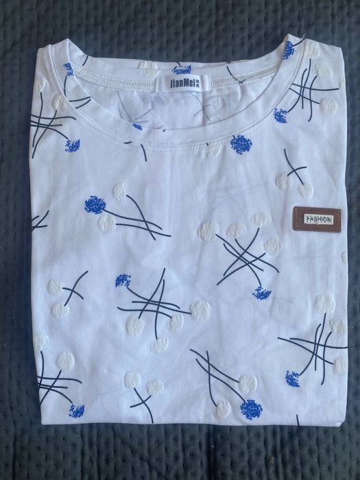 Жіночі трикотажні футболки