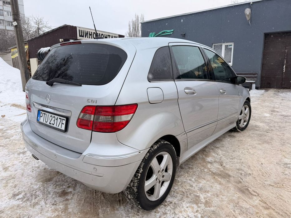 Mercedes benz b class