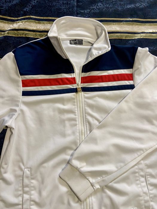 Conjunto de Peças de Roupa 1/3