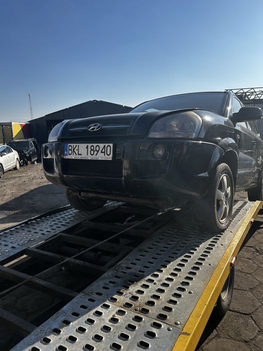 Drzwi klapa tucson czarny i color HE