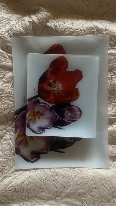 Набір посуду велика тарілка та 6 маленьких