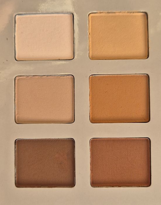 SKKN by Kim Classic Mattes Eyeshadow Palette