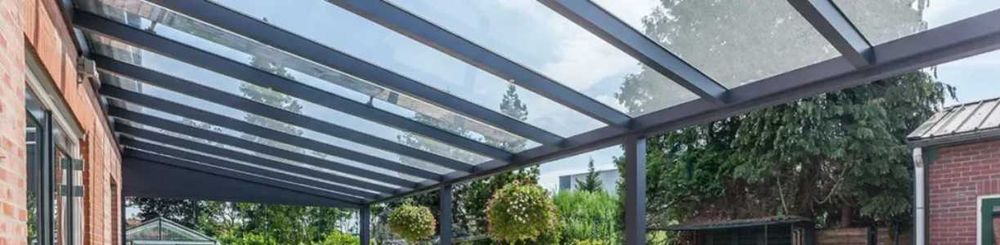 Nowoczesne zadaszenie Pigato – alu + szkło/poliwęglan, SUPER CENA