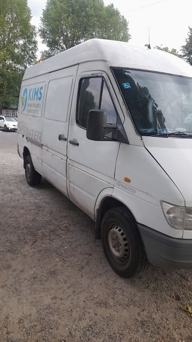 Mercedes Sprinter 212D