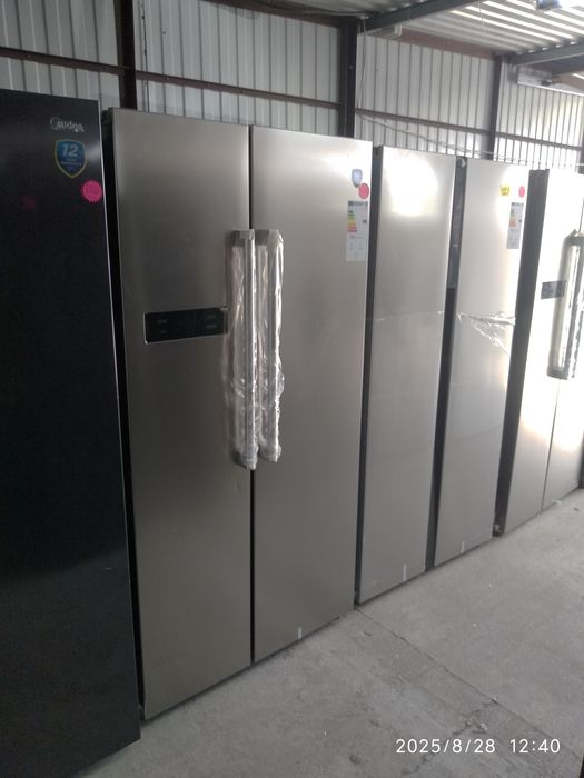 OUTLET Janki ul Wspólna 6 Lodówka Side-by-Side Midea MERS530FGD02