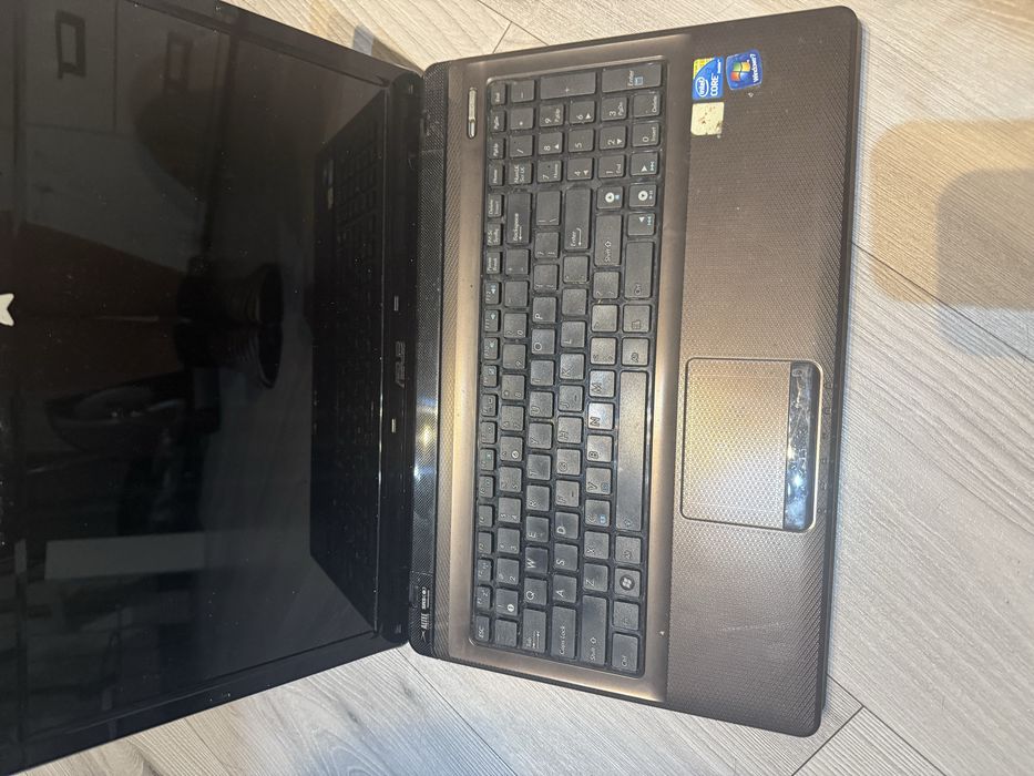 Laptop używany ASUS