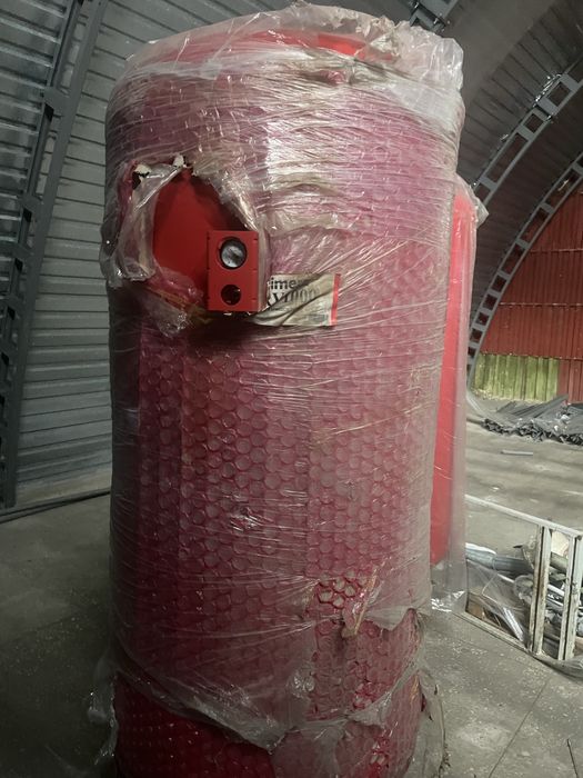 Расшерительный бак на 1000 л