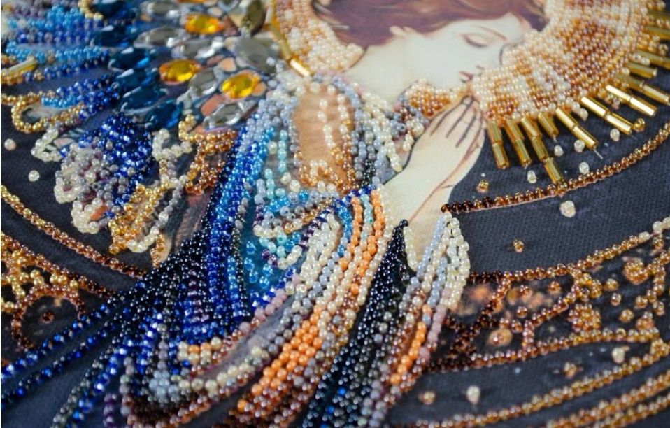 Картини бісером.