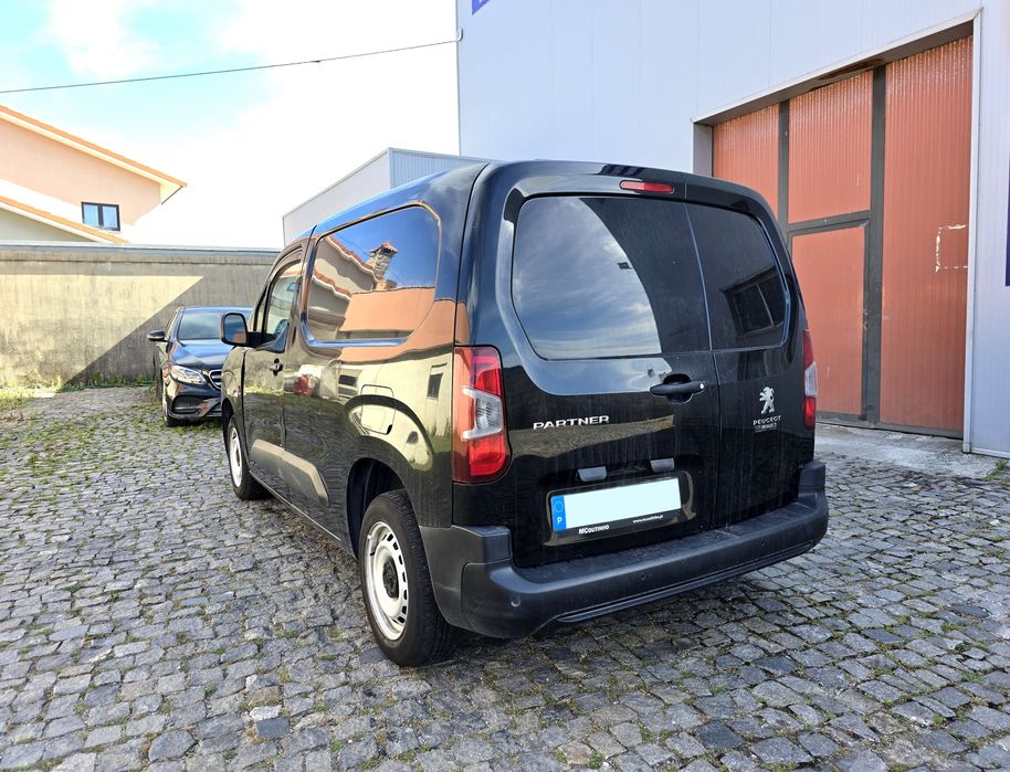 Peugeot Partner 1.5 BlueHDI 03/2021 Nacional c/ caixa térmica