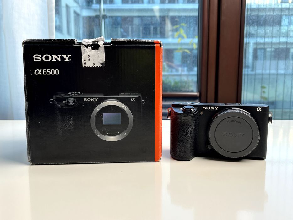 Aparat Sony A6500 (body) + akcesoria