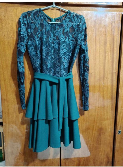 Сукня платье M святкова