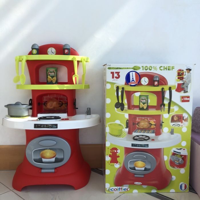 Игрушечная кухня Ecoiffier Chef-Cook с грилем и посудой