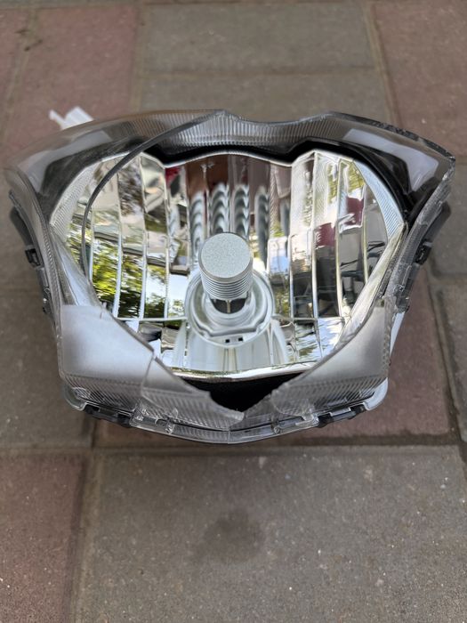 Фара Lifan CiTyR 200 у зборі з LED лампою (бите скло)