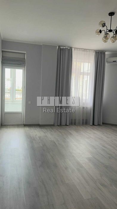 Оренда 4к квартири, вул. Кониського (Тургенєвська), 46/11, Центр
