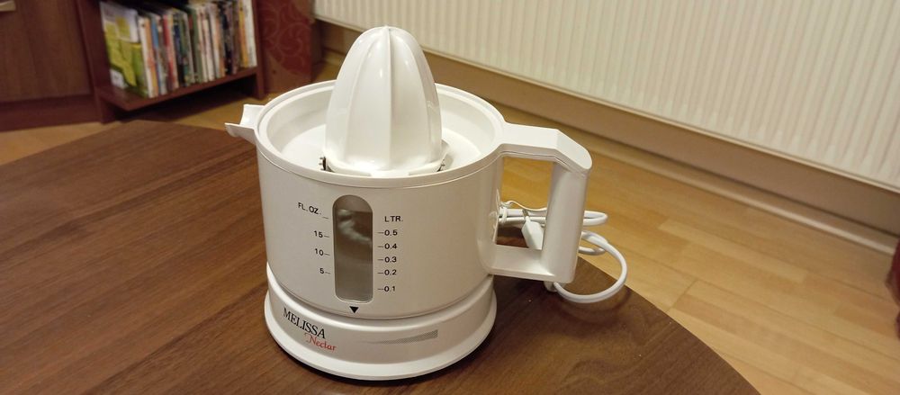 Wyciskarka do cytrusów.