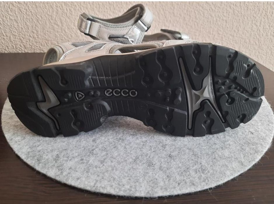 Босоніжки жіночі Ecco