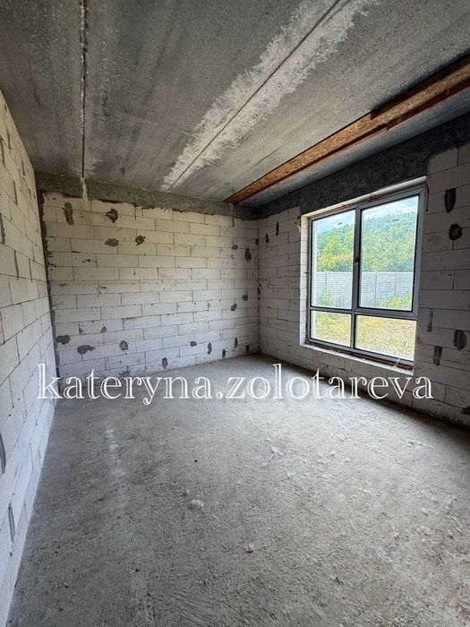 Продам  дом 108м2 в начале Большой Даниловки в коттеджном поселке с участком 10 соток!