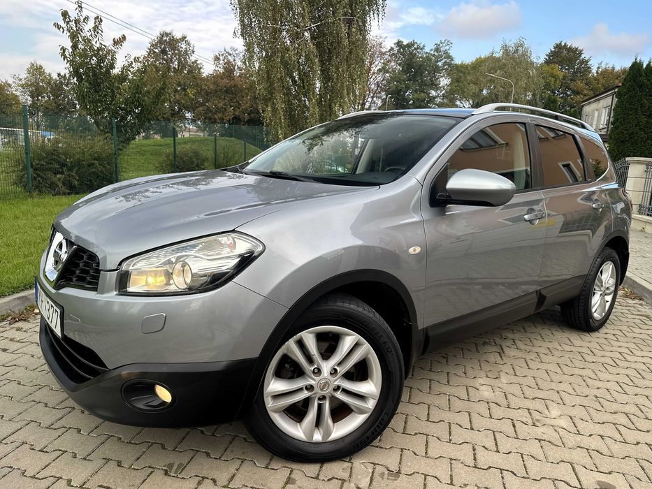 NISSAN QASHQAI+2 2.0i 140PS LIFT Panorama Tempomat Kamera Navi 17" TOP