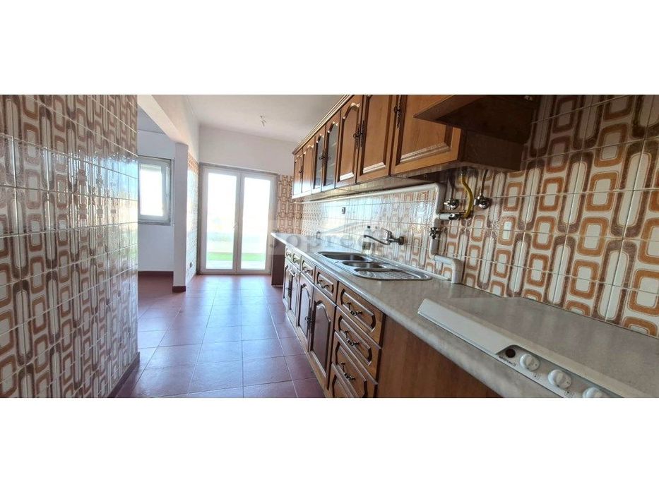 Apartamento T2 com terraço