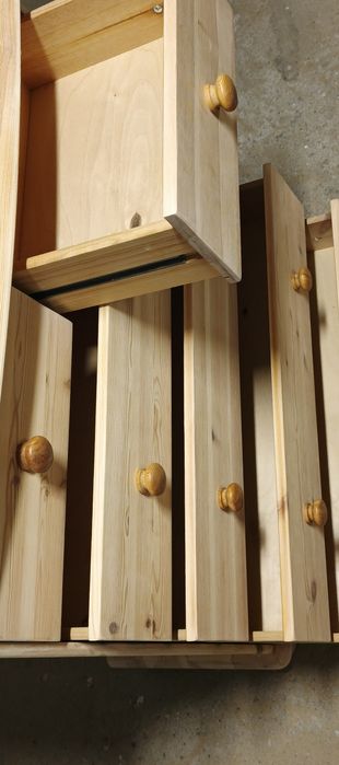 Duża stylowa komoda lite grube drewno sosnowe