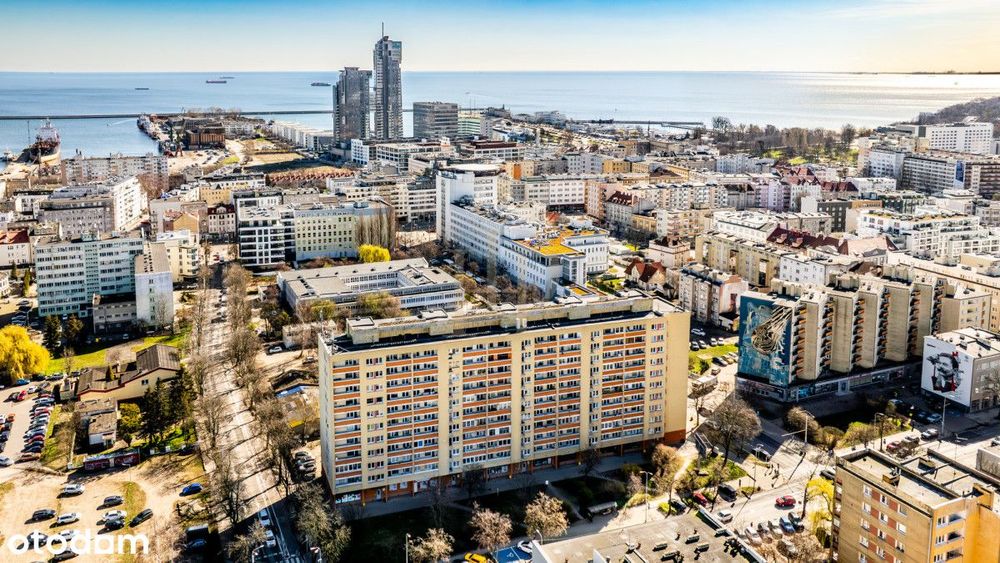 Przestronna kawalerka w samym centrum  Gdyni