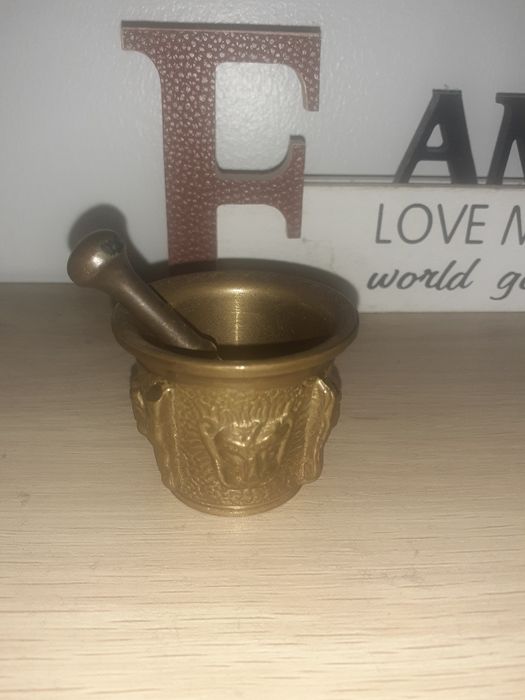 Almofariz com pilão em bronze