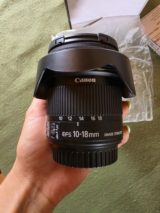Objetiva Canon EF-S 10-18mm como nova com extras
