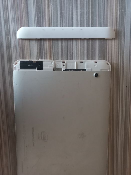 Планшет Mediacom