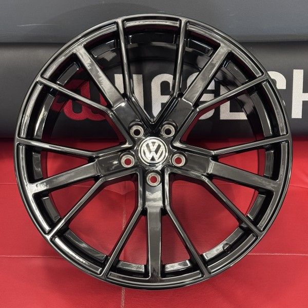 Диски Volkswagen Touareg R20 New