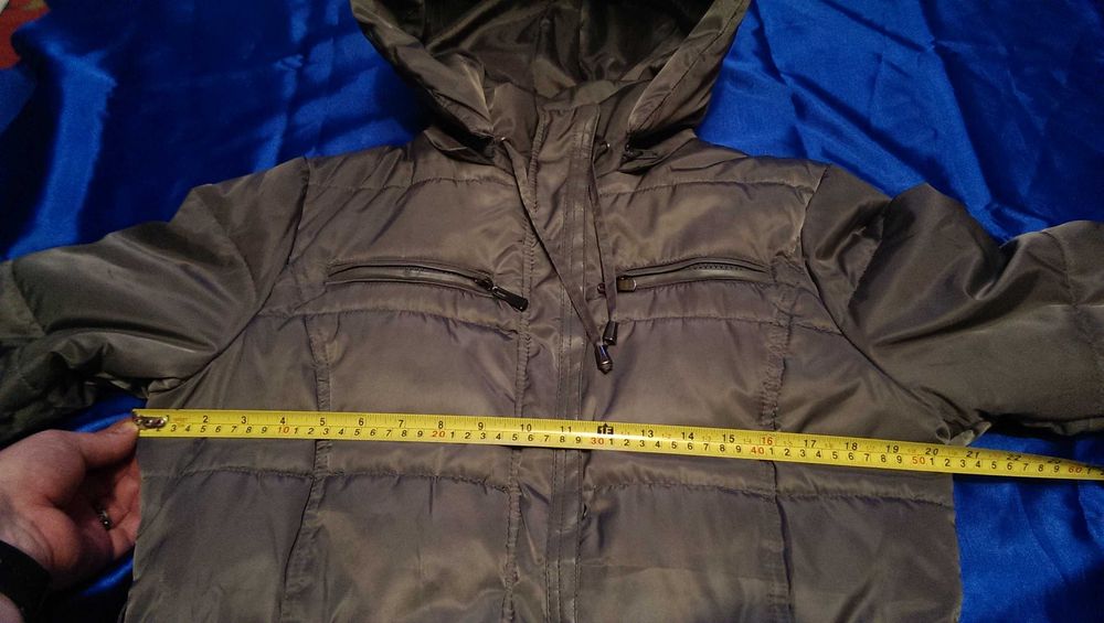 Стильная и практичная Тёплая куртка GLOSTORY размер L как новая