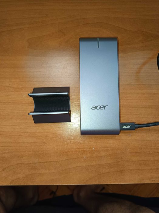 Docking Station Acer USB-C 15-em-1 Profissional (PD 100W, 4K/8K, vPro) – Como Nova