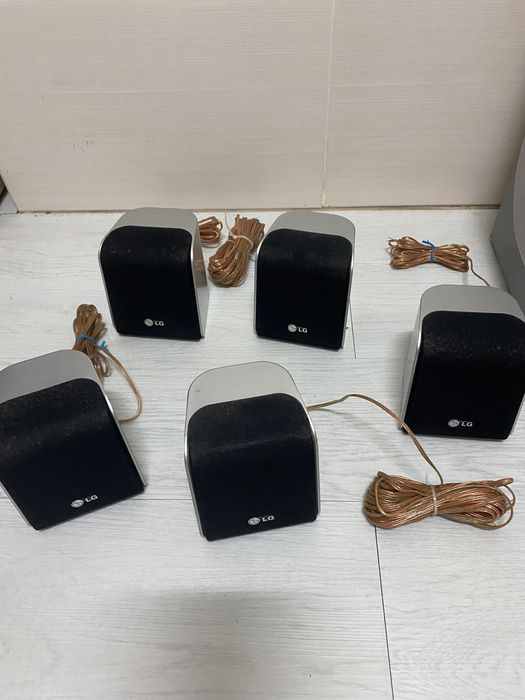 Colunas de Home Cinema LG