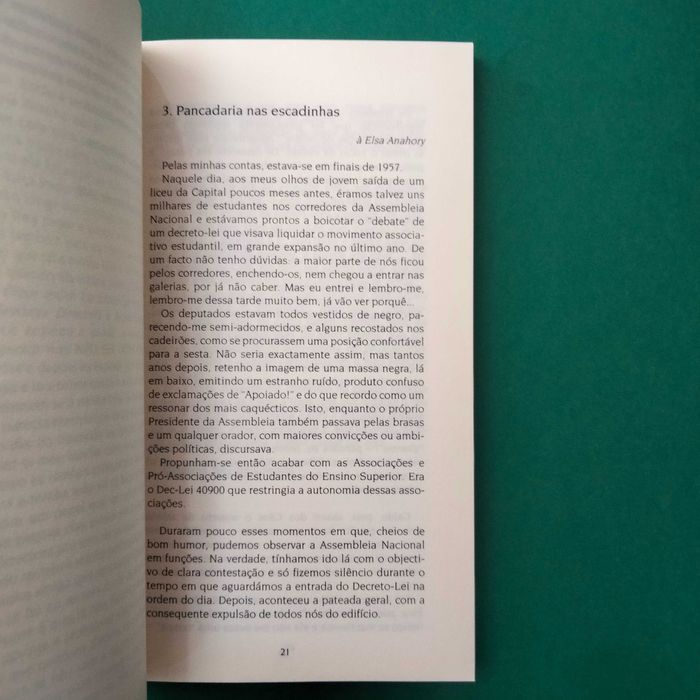 Saudação, Flausinas, Moedas e Simones - Helena Pato