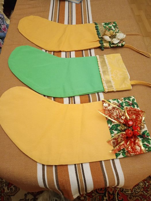 Piękne skarpety na bożonarodzeniowe prezenty.