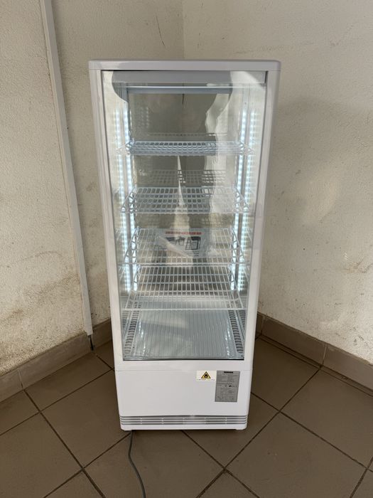 Холодильна Вітрина Кондитерська-Десертна REEDNEE Німеччина !!!