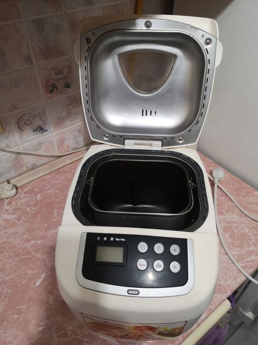 Хлібопічка MOULINEX OW 1101