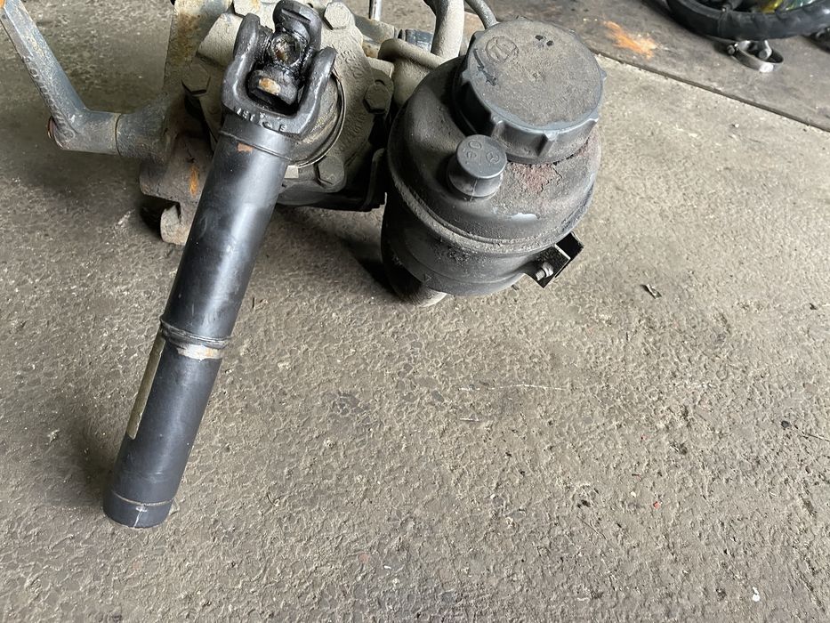 Рульова колонка ГУР LS2 LS3 LS4 рулевая Мерседес лс3 Mercedes 814 817