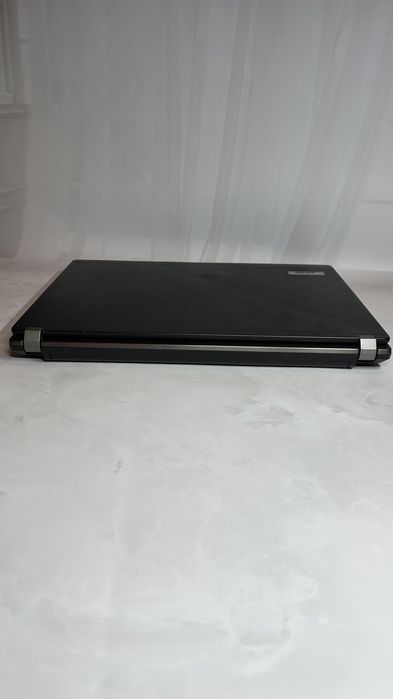Acer TravelMate model P643-M