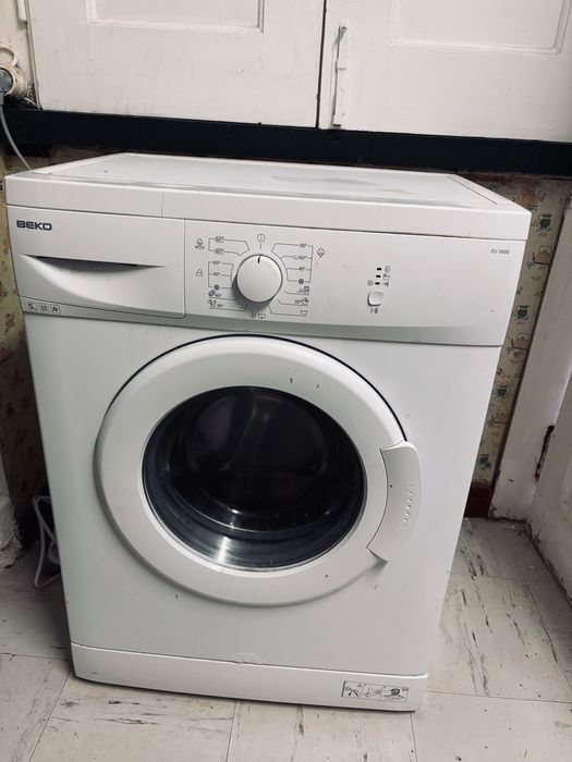 Maquina de lavar roupa - usada- 5k