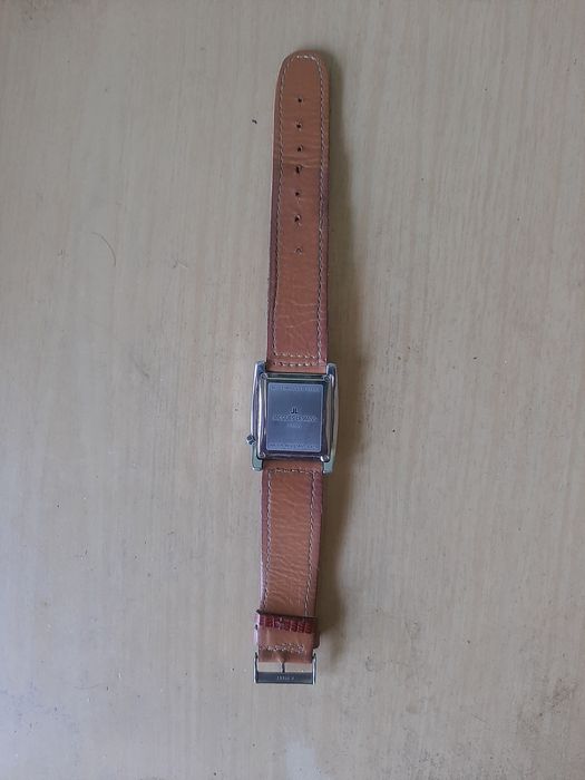 Продам часы мужские JACQUES LEMANS 1-1355.