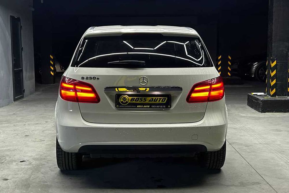 Mercedes-Benz B 250e 2016
