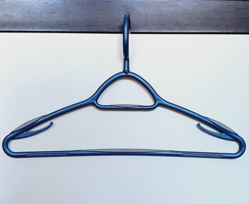 Cabide Giratório Antideslizante